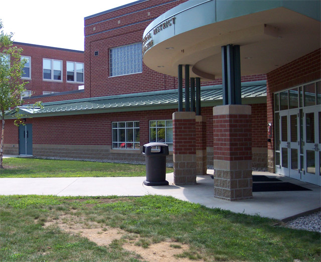 Winnisquam Regional High School